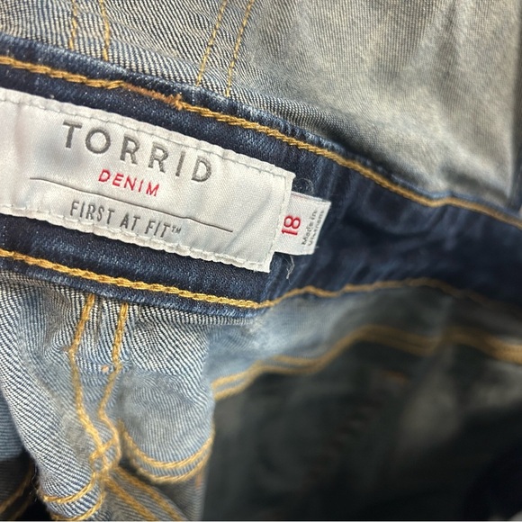 Torrid Womens 18 Denim Bib Overalls Straight Leg Farm Casual Barn Classic Plus - Picture 7 of 16